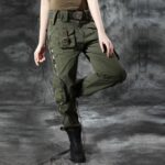 asker yeşili pantolon modelleri